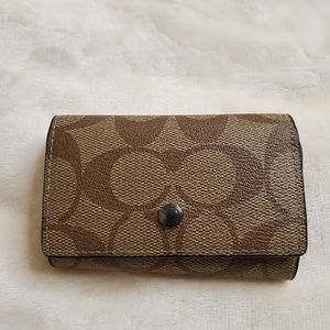 Authentic Brown Coach (5) Five Key Holder